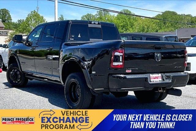 2021 RAM 3500 Limited Mega Cab 4x4 6'4' Box
