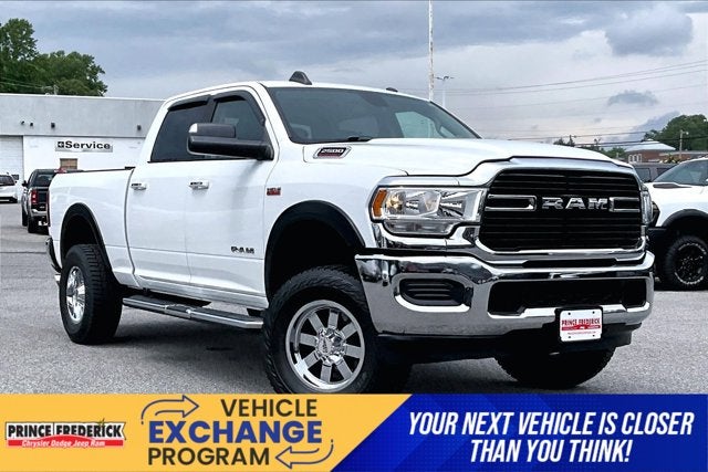 2019 RAM 2500 Big Horn Crew Cab 4x4 6'4' Box