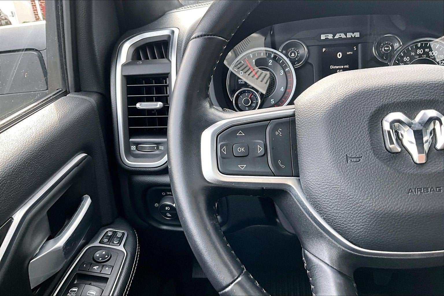 2024 RAM 2500 Big Horn Crew Cab 4x4 6'4' Box