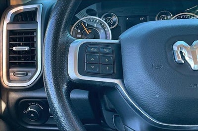 2019 RAM 2500 Big Horn Crew Cab 4x4 8' Box