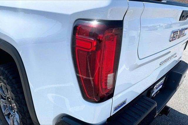 2024 GMC Sierra 1500 4WD Crew Cab Short Box AT4X