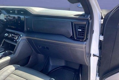 2024 GMC Sierra 1500 4WD Crew Cab Short Box AT4X