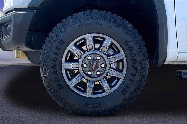 2024 GMC Sierra 1500 4WD Crew Cab Short Box AT4X