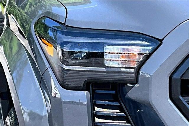 2024 Toyota Tacoma Hybrid TRD Sport 4WD