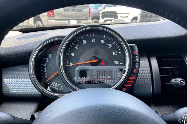 2017 MINI Hardtop Cooper