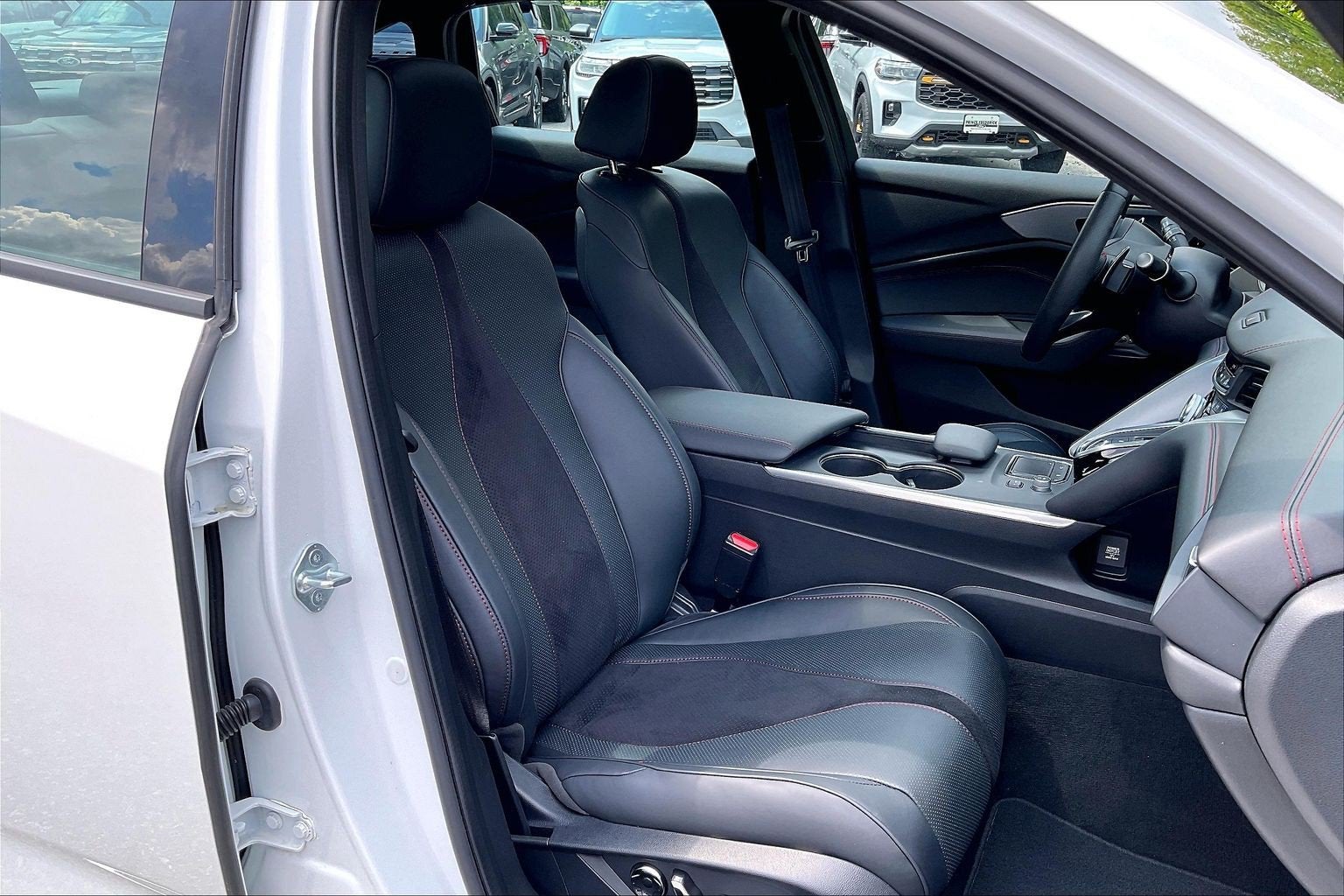 2024 Acura TLX w/A-Spec Package