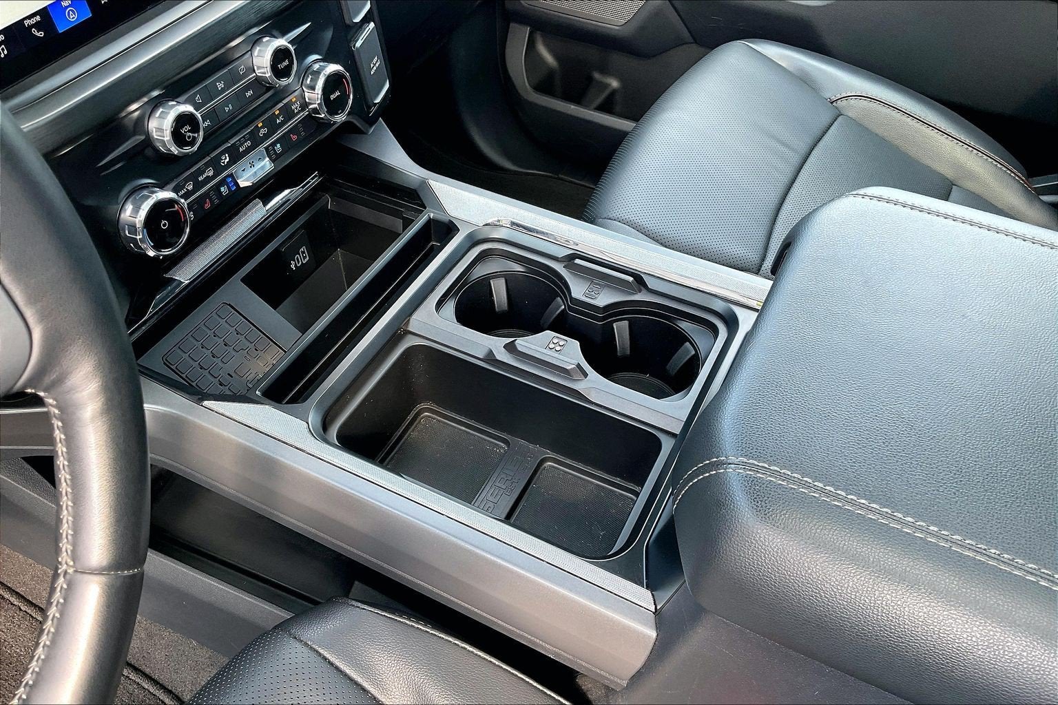 2024 Ford Super Duty F-350 SRW LARIAT