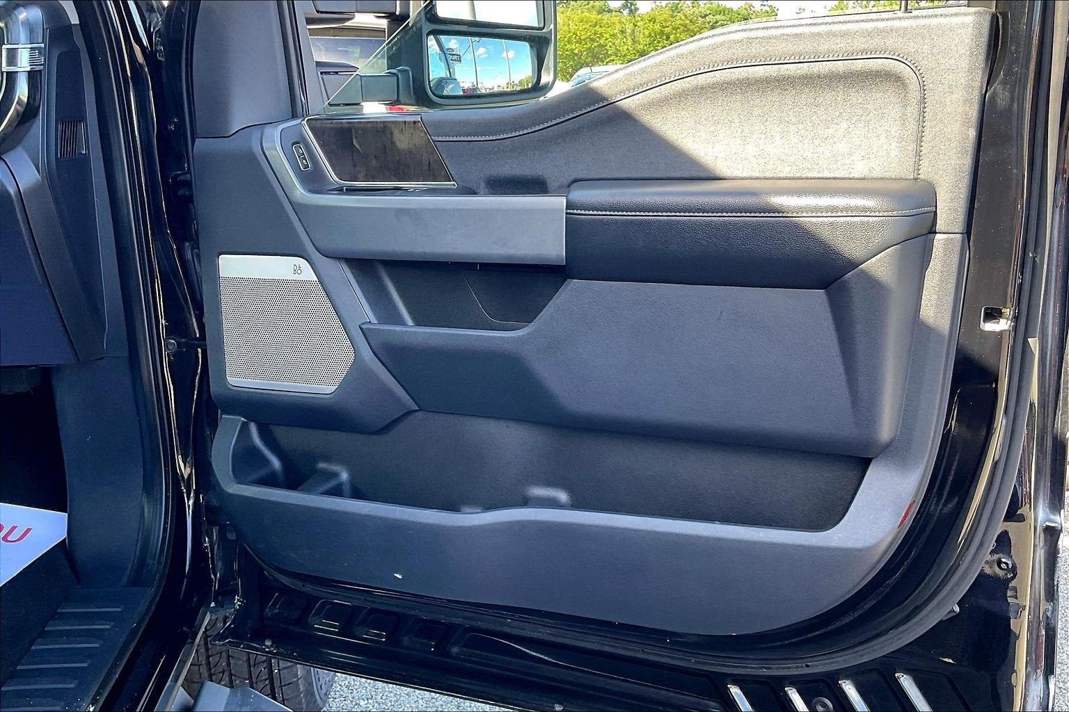 2024 Ford Super Duty F-350 SRW LARIAT