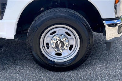 2024 Ford Super Duty F-350 SRW XL