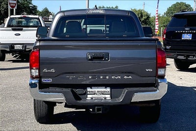 2022 Toyota Tacoma 4WD SR5