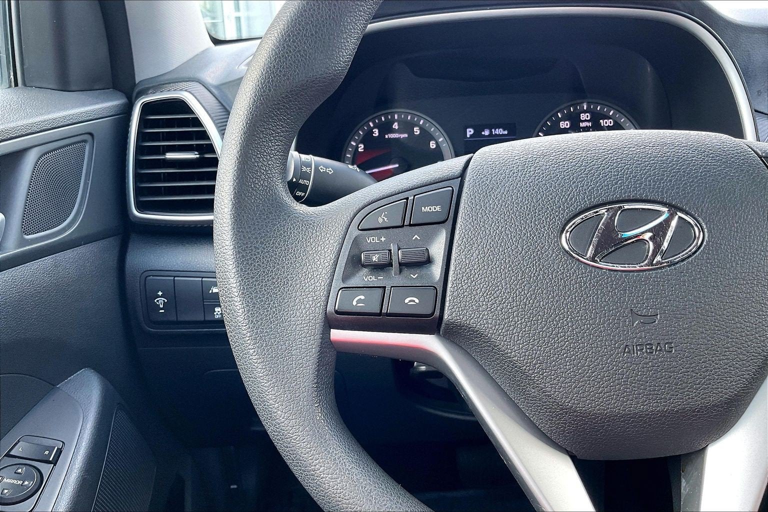 2021 Hyundai Tucson SE