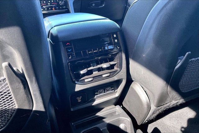 2024 Jeep Grand Cherokee L Overland