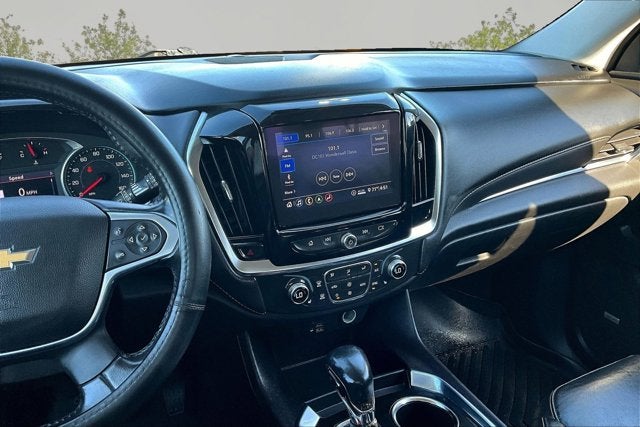 2021 Chevrolet Traverse LT Leather