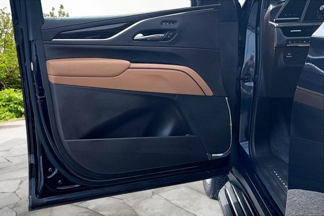 2023 Cadillac Escalade 4WD Premium Luxury