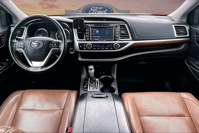 2018 Toyota Highlander Limited Platinum