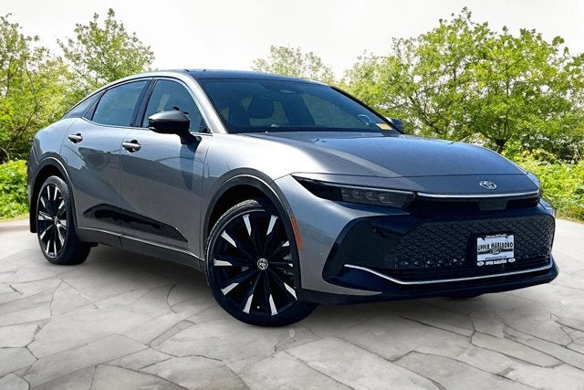 2023 Toyota Crown Platinum