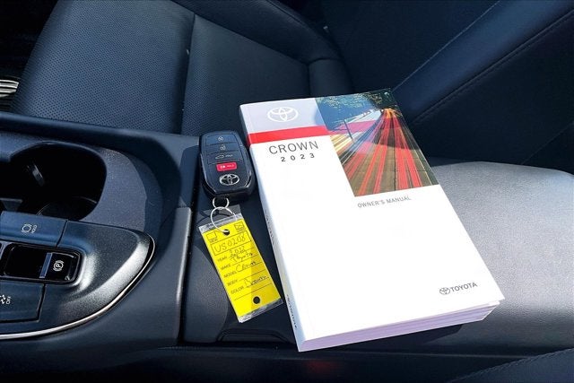 2023 Toyota Crown Platinum
