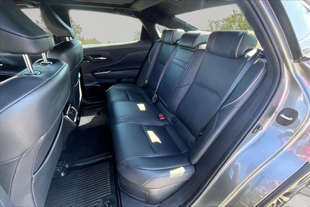 2023 Toyota Crown Platinum