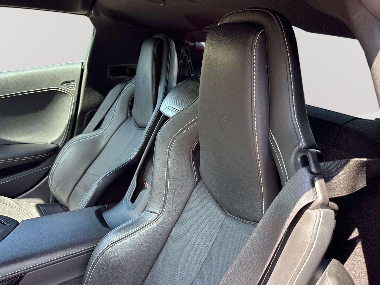 2023 Chevrolet Corvette 2LT