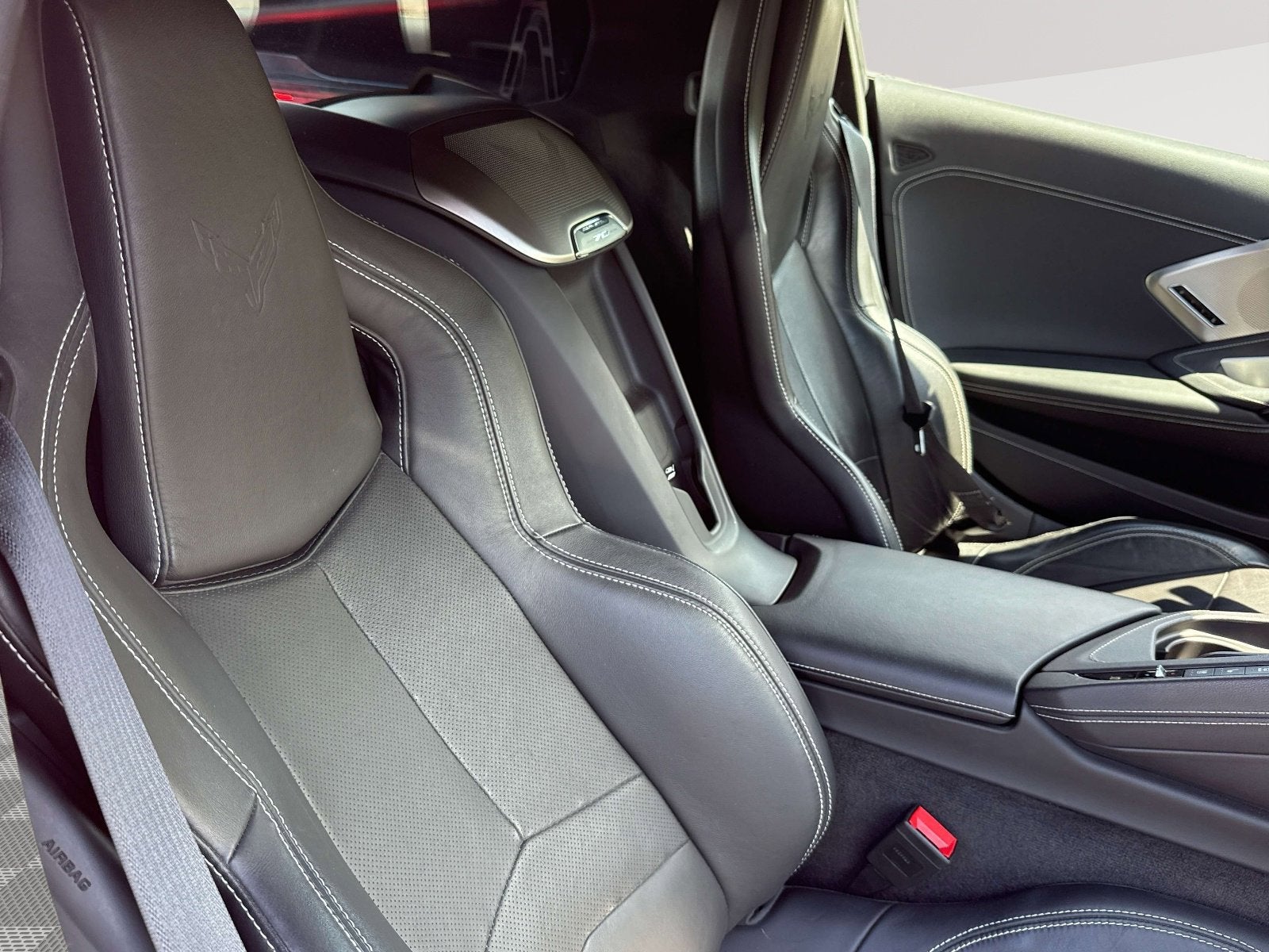 2023 Chevrolet Corvette 2LT