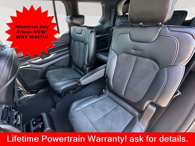 2023 Jeep Grand Cherokee L Altitude 4x4