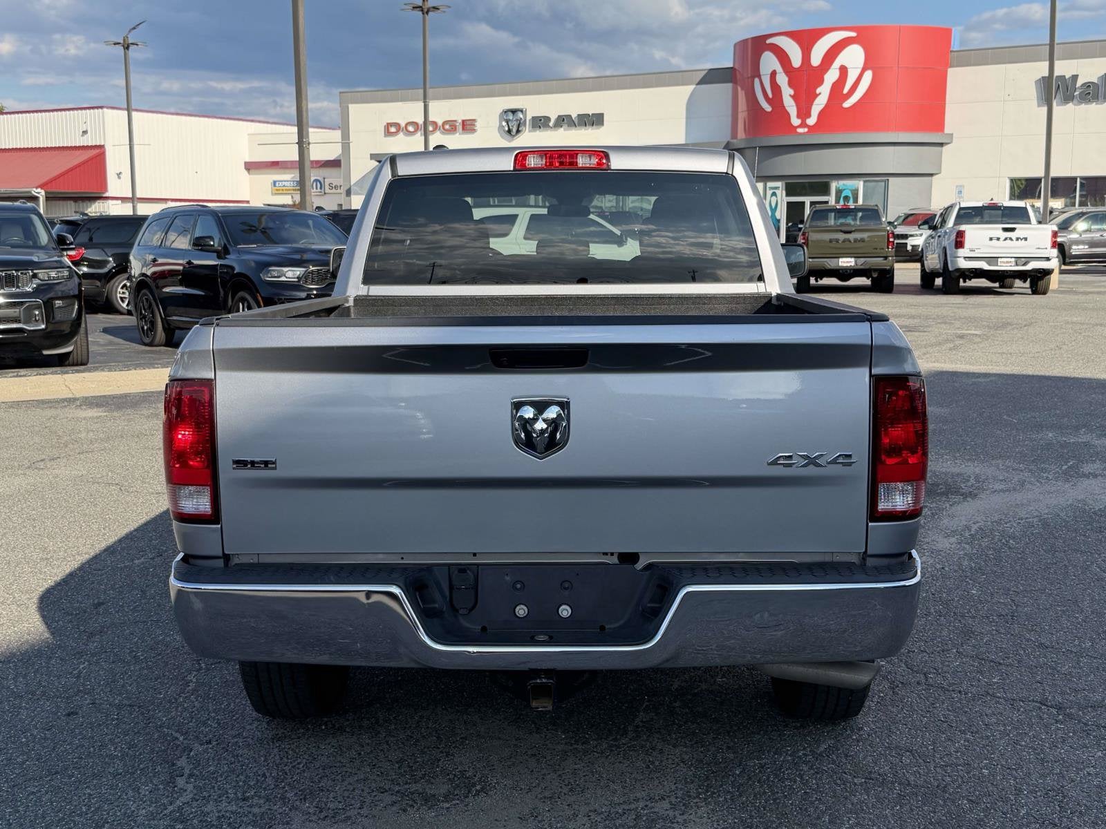 2024 RAM 1500 Classic SLT Quad Cab 4x4 6'4' Box