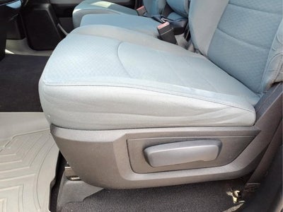 2017 RAM 1500 SLT Quad Cab 4x4 6'4' Box