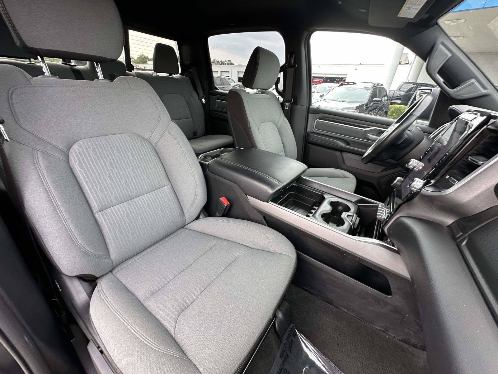 2023 RAM 1500 Big Horn Crew Cab 4x4 5'7' Box