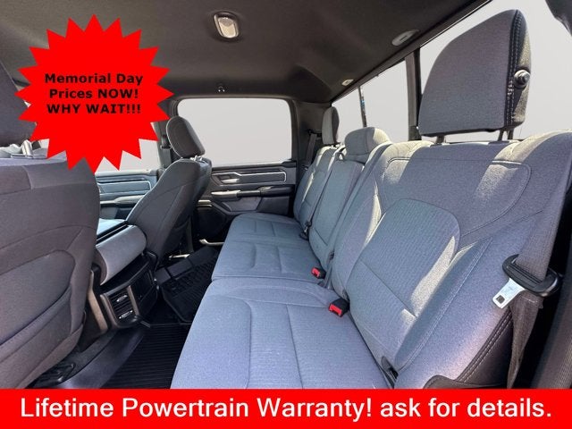 2021 RAM 1500 Big Horn Crew Cab 4x4 5'7' Box