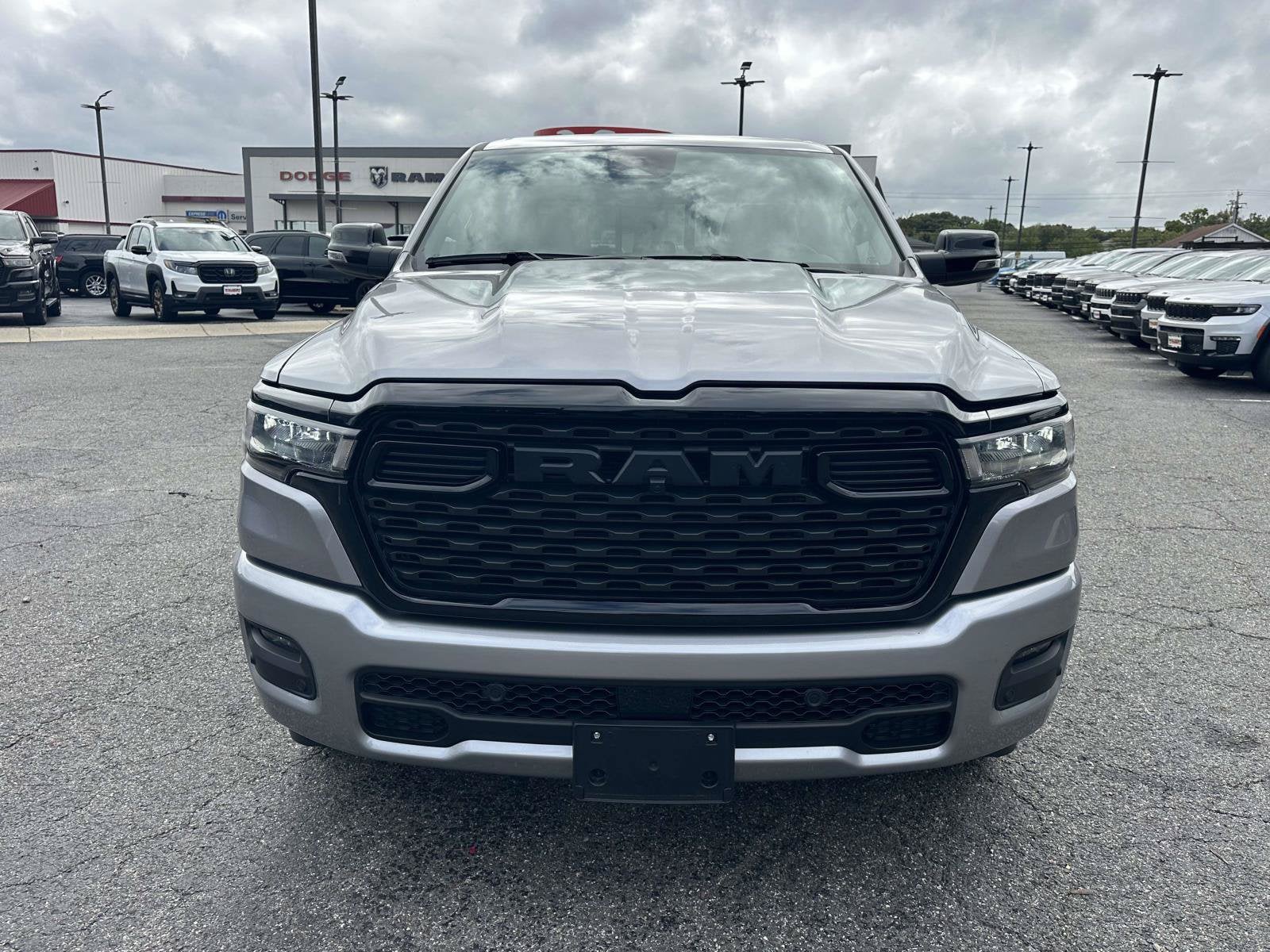 2025 RAM 1500 Big Horn Crew Cab 4x4 5'7' Box