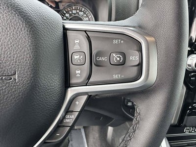 2025 RAM 1500 Big Horn Crew Cab 4x4 5'7' Box