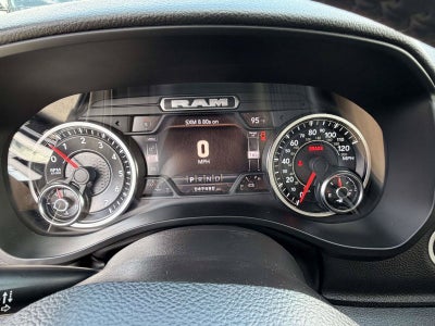 2022 RAM 1500 Big Horn Crew Cab 4x4 5'7' Box