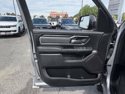 2022 RAM 1500 Big Horn Crew Cab 4x4 5'7' Box