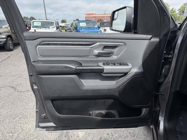 2019 RAM 1500 Big Horn/Lone Star Crew Cab 4x4 5'7' Box