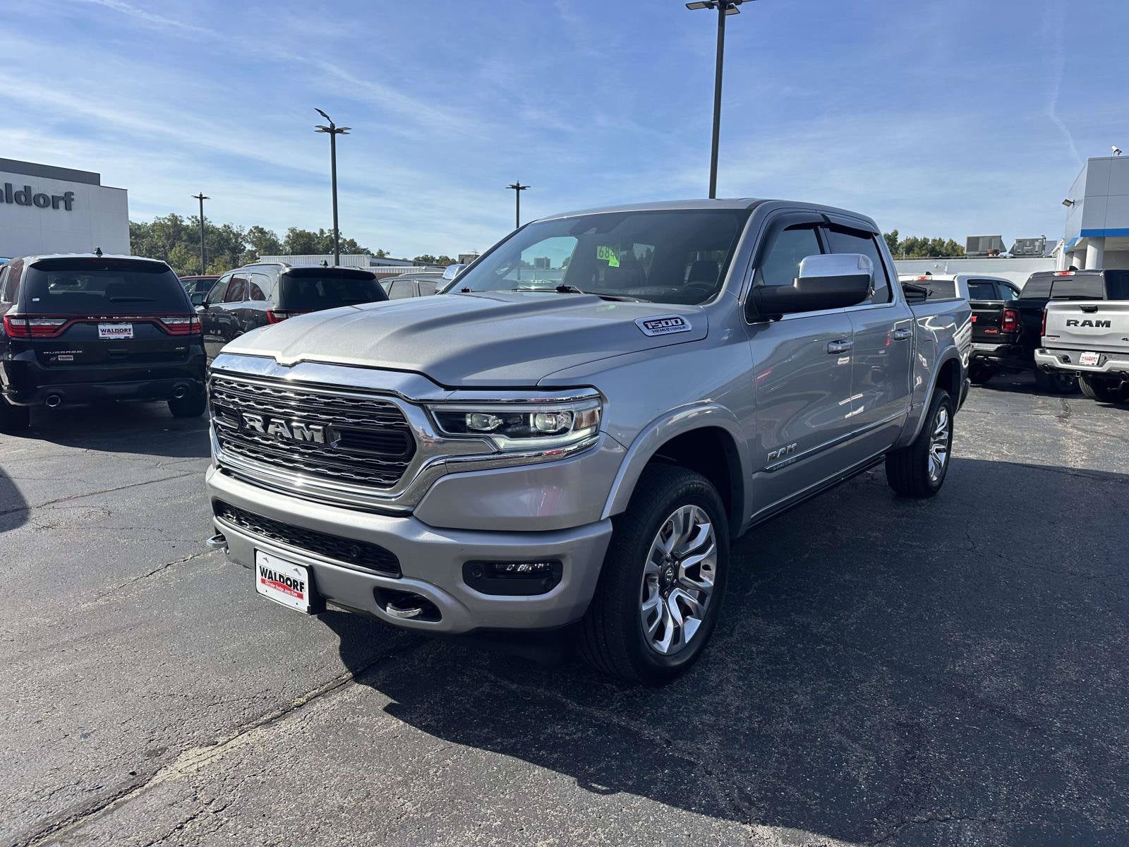 2024 RAM 1500 Limited Crew Cab 4x4 5'7' Box