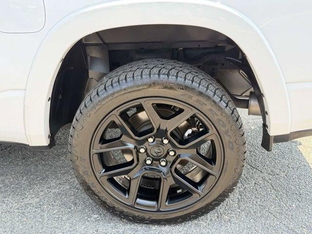 2021 RAM 1500 Laramie Crew Cab 4x4 5'7' Box