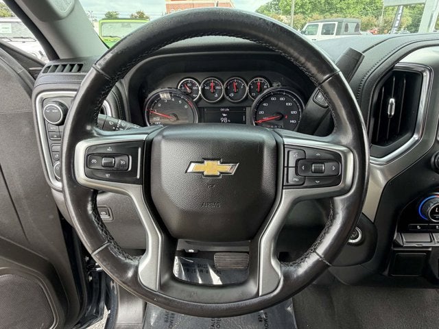 2022 Chevrolet Silverado 1500 LTD 4WD Crew Cab Short Bed LT with 2FL