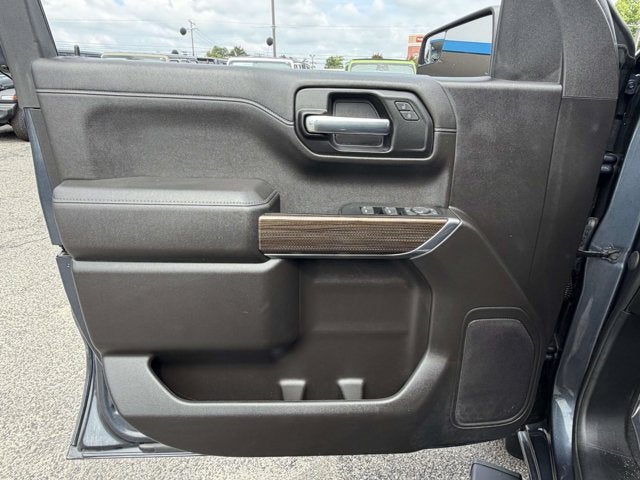 2022 Chevrolet Silverado 1500 LTD 4WD Crew Cab Short Bed LT with 2FL