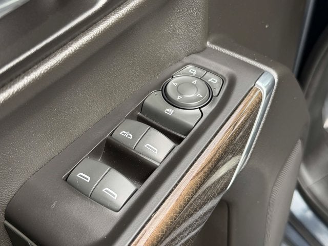 2022 Chevrolet Silverado 1500 LTD 4WD Crew Cab Short Bed LT with 2FL
