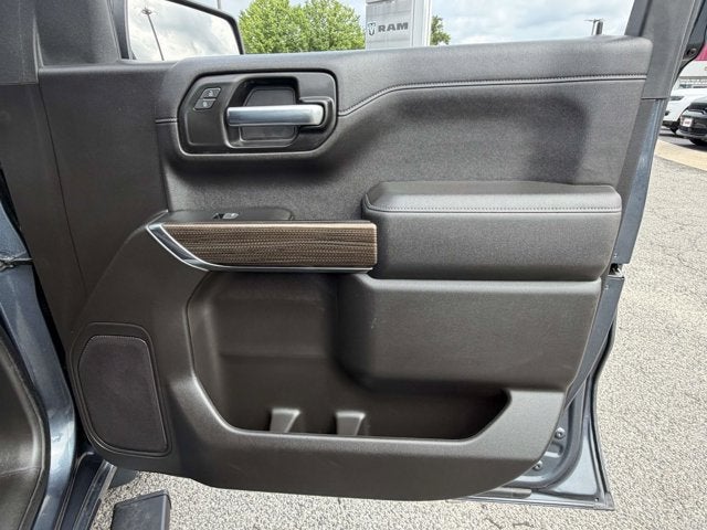 2022 Chevrolet Silverado 1500 LTD 4WD Crew Cab Short Bed LT with 2FL