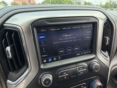 2022 Chevrolet Silverado 1500 LTD 4WD Crew Cab Short Bed LT with 2FL