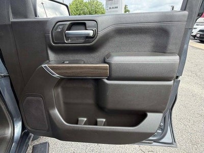 2022 Chevrolet Silverado 1500 LTD 4WD Crew Cab Short Bed LT with 2FL