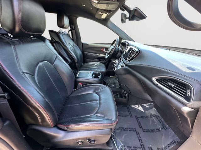 2020 Chrysler Pacifica Hybrid 35th Anniversary Limited