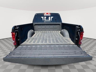 2025 RAM 2500 Tradesman Crew Cab 4x4 6'4' Box