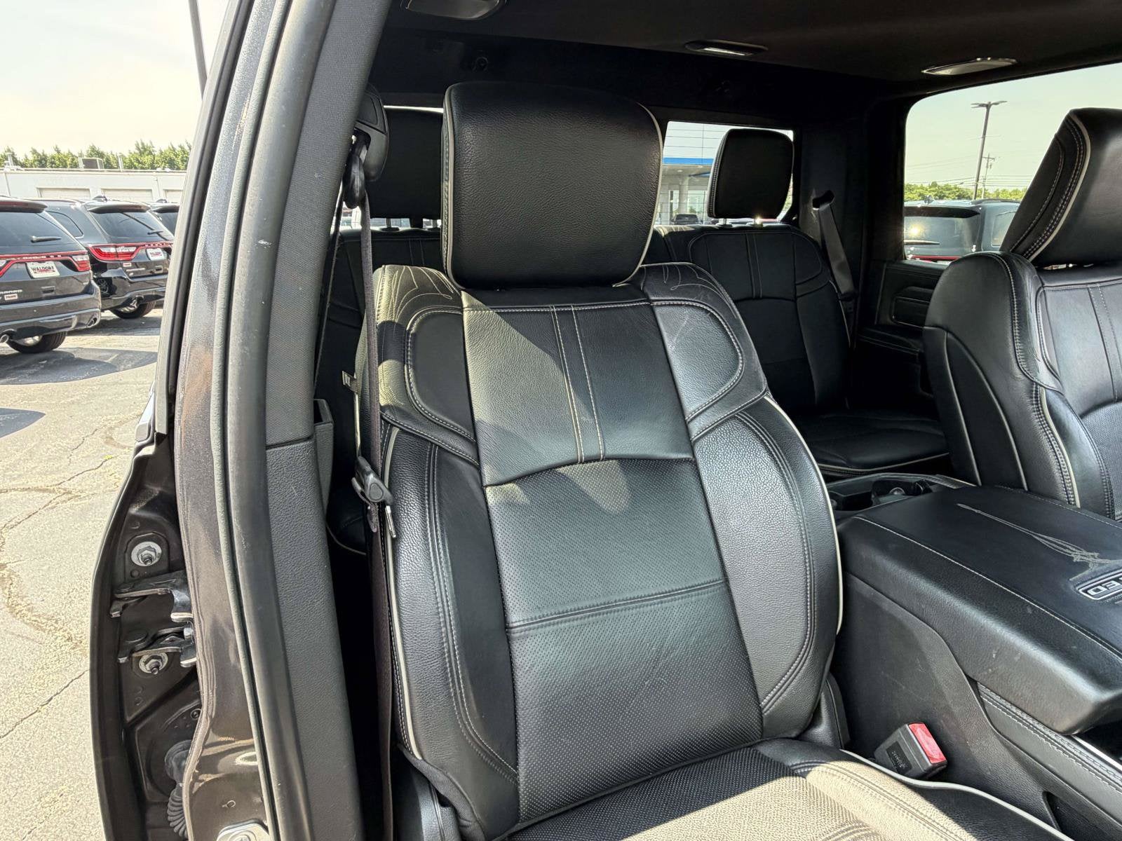 2019 RAM 2500 Limited Crew Cab 4x4 6'4' Box