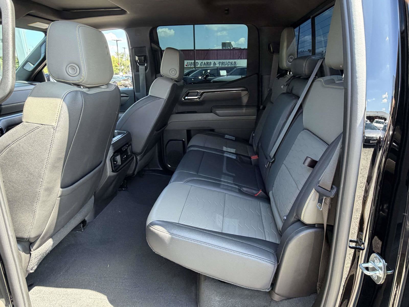 2023 Chevrolet Silverado 1500 4WD Crew Cab Short Bed ZR2