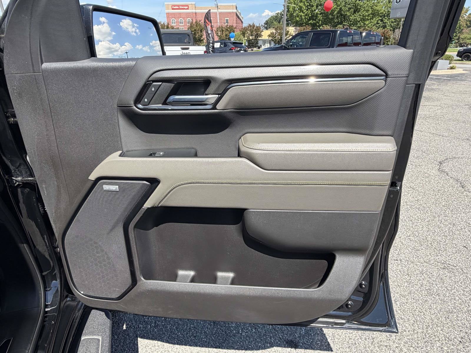 2023 Chevrolet Silverado 1500 4WD Crew Cab Short Bed ZR2