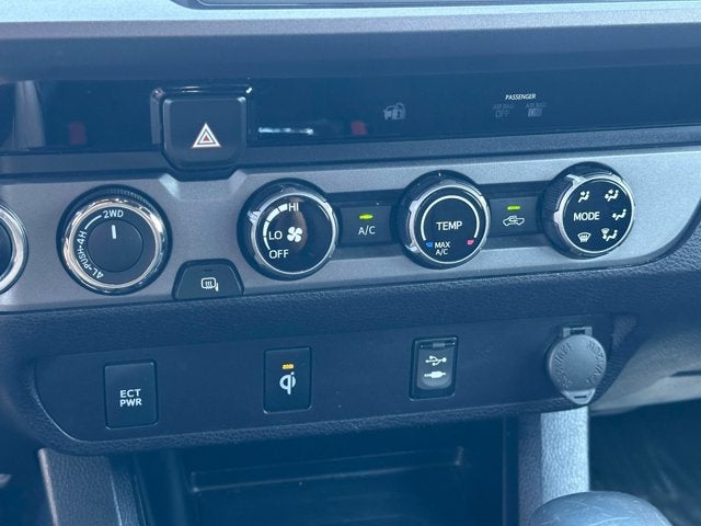 2017 Toyota Tacoma SR V6