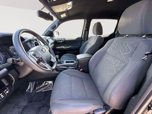 2017 Toyota Tacoma SR V6