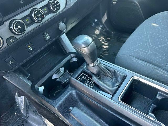 2017 Toyota Tacoma SR V6